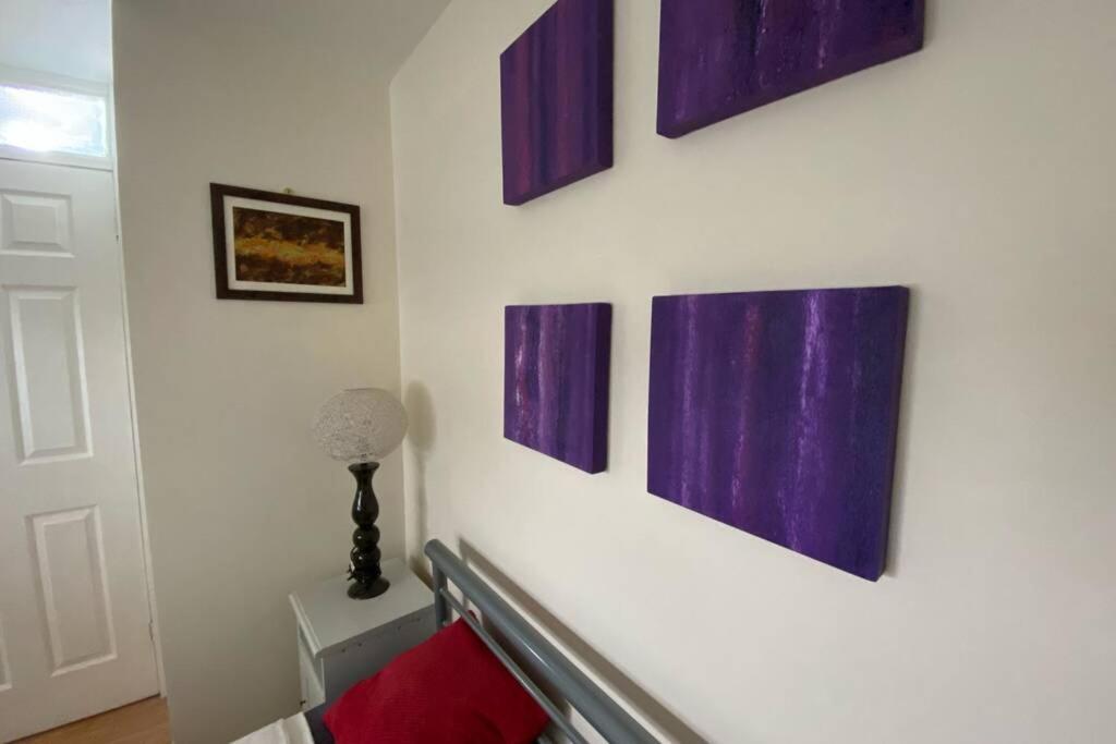 Two Bedroom Garden Flat In Zone 2 Лондон Екстер'єр фото